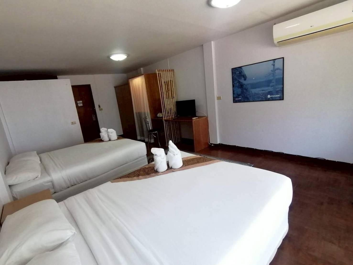 Beachfront Hotel Cha Am Cha-Am Eksteriør bilde